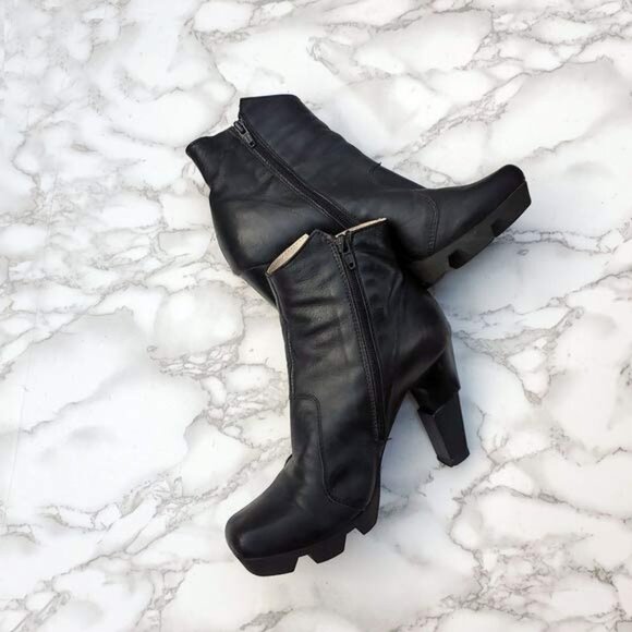 Womens Like Smug by Prophecy Heeled Bootie - Picture 1 of 16